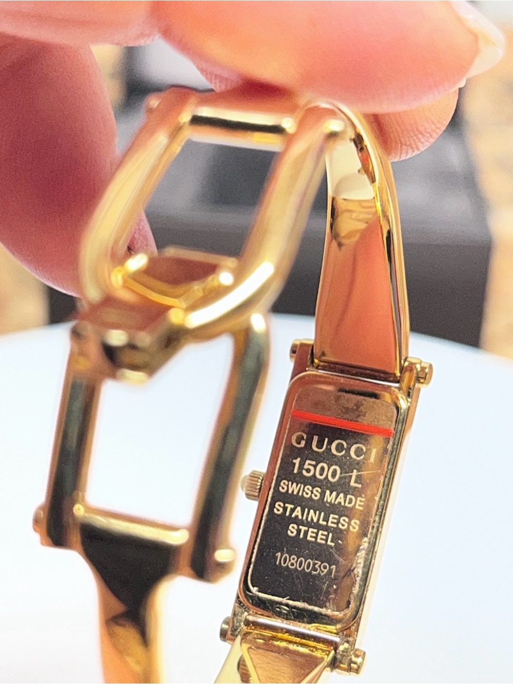 Gucci Gold Tone Bracelet Watch with Red Accent - Picture 3 of 3